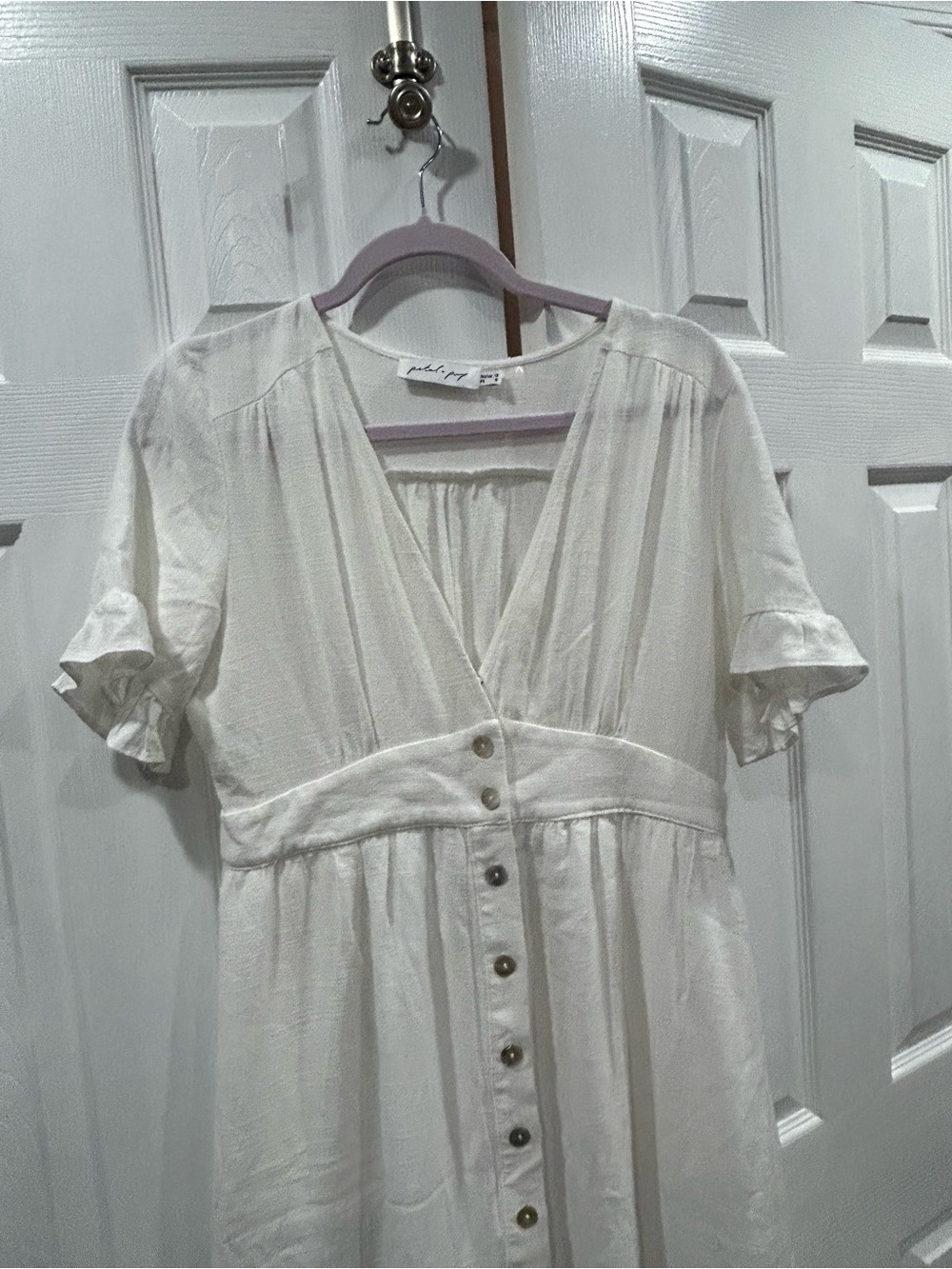 Petal & Pup White Linen Button-Front Maxi Dress - Picture 4 of 6